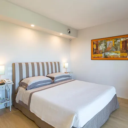 Luxury Spaccasole View I Comfort Sauna & Infinity Pool *