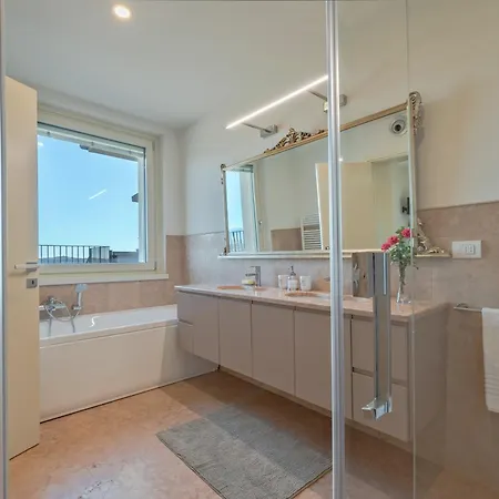 Luxury Spaccasole View I Comfort Sauna & Infinity Pool * 哥尔顿