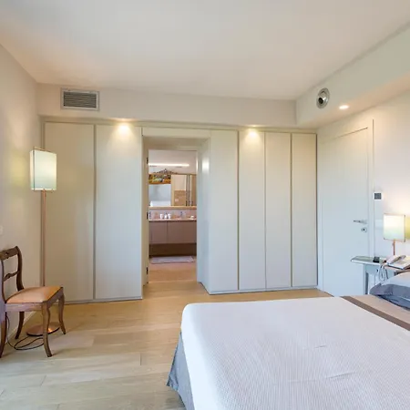 Luxury Spaccasole View I Comfort Sauna & Infinity Pool 公寓 哥尔顿