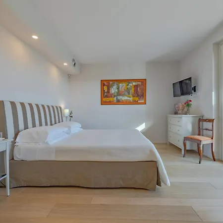 公寓 Luxury Spaccasole View I Comfort Sauna & Infinity Pool